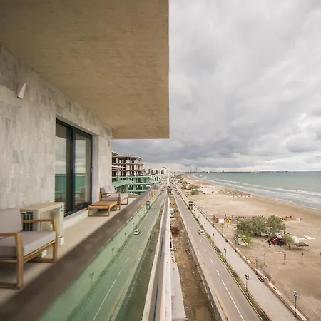 Luxury Promenada - Frontal Beachfront Mamaia Nord Апартаменты Нэводари
