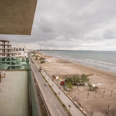 Luxury Promenada - Frontal Beachfront Mamaia Nord *