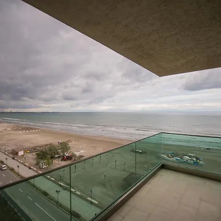 Luxury Promenada - Frontal Beachfront Mamaia Nord Нэводари