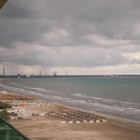 Апартаменты Luxury Promenada - Frontal Beachfront Mamaia Nord Нэводари