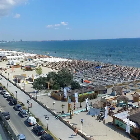 Luxury Promenada - Frontal Beachfront Mamaia Nord Нэводари