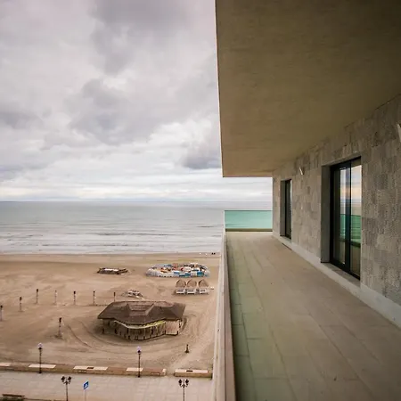 Luxury Promenada - Frontal Beachfront Mamaia Nord Appartement