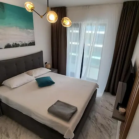 Luxury Promenada - Frontal Beachfront Mamaia Nord Appartement Năvodari