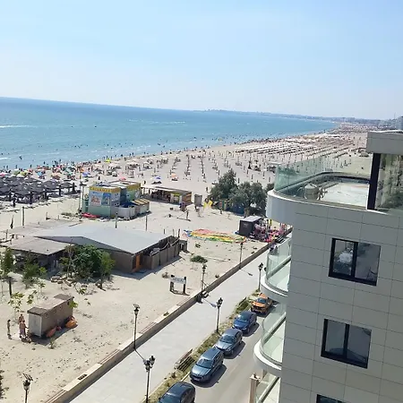 Luxury Promenada - Frontal Beachfront Mamaia Nord Apartamento